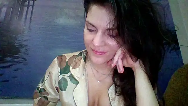 Snapshot of AliceTailor chatting on July 31, 2026, 3:28 am AliceTailor online show from July 31, 2026, 3:28 am