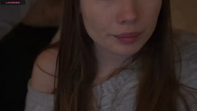 IceDanielles online show from February 12, 2026, 1:39 pm