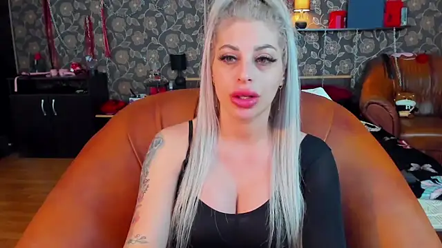 ammyloca123 online show from June 4, 2026, 8:59 pm