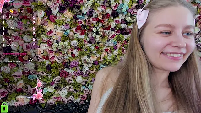 Snapshot of Polumna_cute chatting on January 23, 2025, 3:32 pm Polumna cute online show from January 23, 2025, 3:32 pm