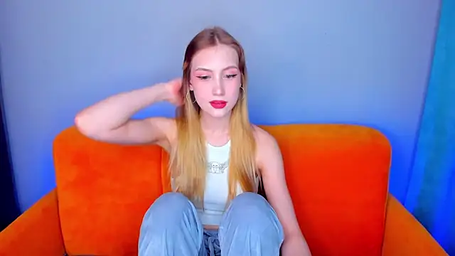 Snapshot of VitalinaBlue chatting on February 27, 2025, 12:13 pm VitalinaBlue online show from February 27, 2025, 12:13 pm