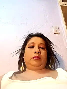 raniofsex02 online show from December 5, 2025, 6:48 pm