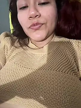 ZUCAAT online show from March 2, 2025, 11:20 pm