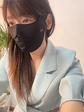 Snapshot of Annabody chatting on October 9, 2025, 6:22 am Annabody online show from October 9, 2025, 6:22 am