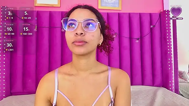 littleebonny online show from January 17, 2026, 12:54 pm