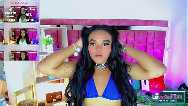 Snapshot of KayleighDreams_ chatting on June 2, 2026, 4:03 am KayleighDreams online show from June 2, 2026, 4:03 am