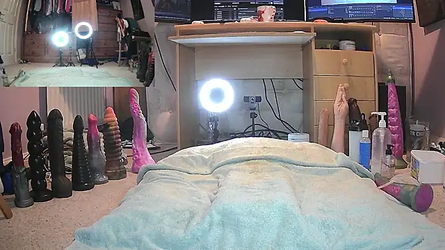 Snapshot of ClairTS chatting on December 26, 2024, 12:38 pm ClairTS online show from December 26, 2024, 12:38 pm