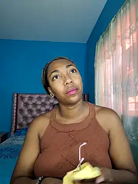 dirtyvictoria online show from April 8, 2026, 6:30 pm