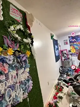 vixendoll87 online show from April 29, 2026, 2:48 am