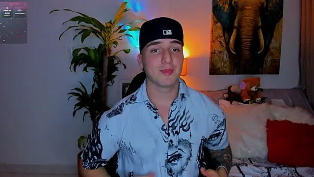 Snapshot of liam_oficial02 chatting on February 23, 2025, 2:18 am liam oficial02 online show from February 23, 2025, 2:18 am