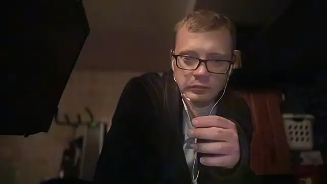 adamseed69 online show from May 19, 2026, 5:25 am