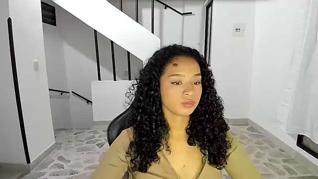 Snapshot of avellanatammy chatting on January 23, 2025, 11:05 pm avellanatammy online show from January 23, 2025, 11:05 pm