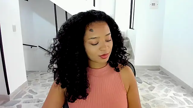 Snapshot of avellanatammy chatting on January 24, 2025, 11:48 am avellanatammy online show from January 24, 2025, 11:48 am