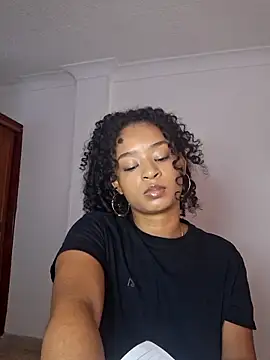 avellanatammy online show from March 17, 2026, 9:07 pm