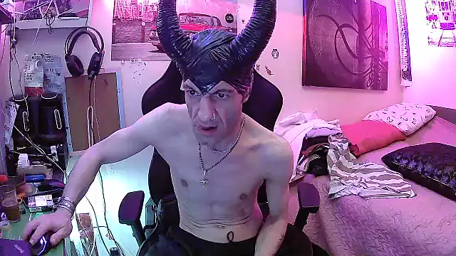 Aktorihann online show from June 7, 2026, 2:37 am