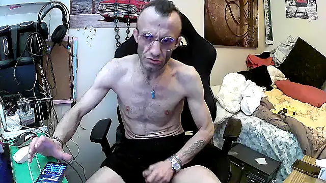 Aktorihann online show from July 5, 2026, 11:01 pm