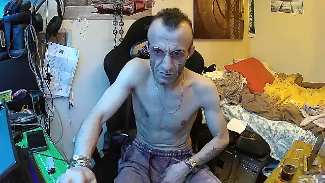 Aktorihann online show from July 13, 2026, 3:53 am