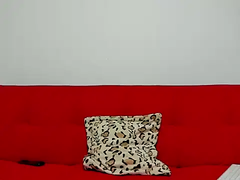 SamanthaBeke online show from April 22, 2026, 2:29 pm