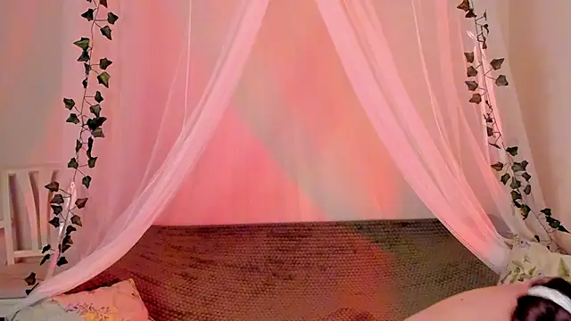 MishkaMe online show from December 30, 2024, 6:05 pm