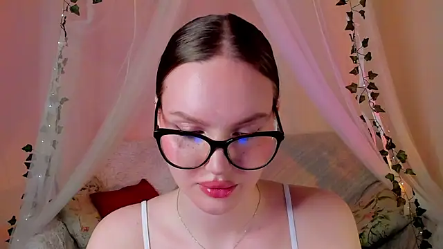 MishkaMe online show from March 16, 2025, 4:56 pm