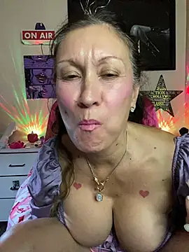 Snapshot of TheDime chatting on May 28, 2026, 5:27 am TheDime online show from May 28, 2026, 5:27 am