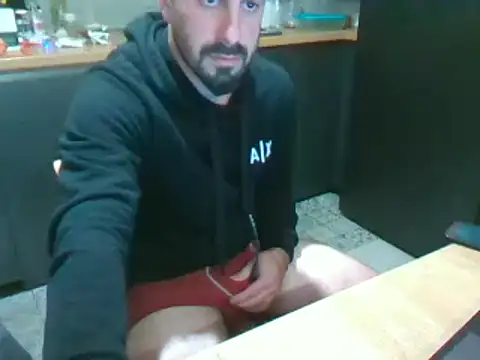 Snapshot of giorgakaci69 chatting on December 9, 2024, 11:24 pm giorgakaci69 online show from December 9, 2024, 11:24 pm