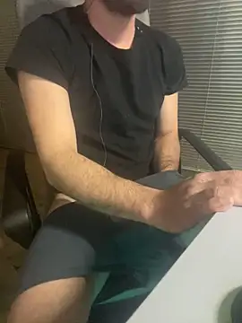 giorgakaci69 online show from February 20, 2026, 1:02 am