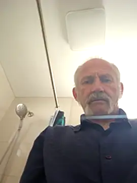 den-rock4u online show from March 29, 2026, 10:43 pm