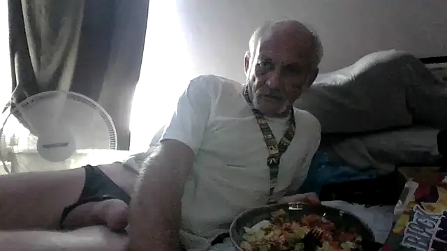 den-rock4u online show from July 13, 2026, 10:01 pm