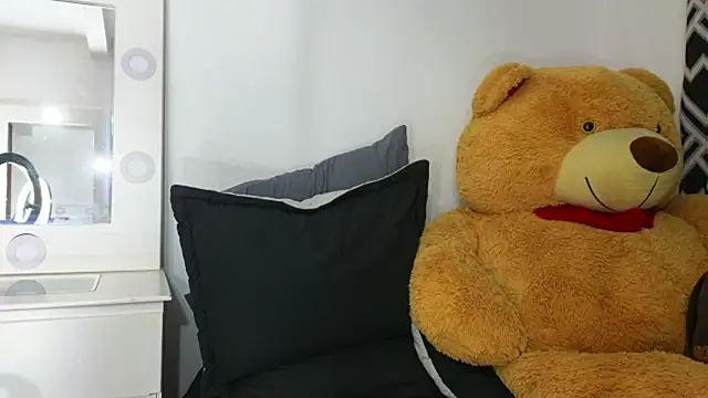 Snapshot of Dj_scarlettmorreti chatting on February 12, 2025, 1:09 am Dj scarlettmorreti online show from February 12, 2025, 1:09 am