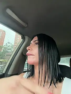 Dj scarlettmorreti online show from June 8, 2026, 9:04 pm