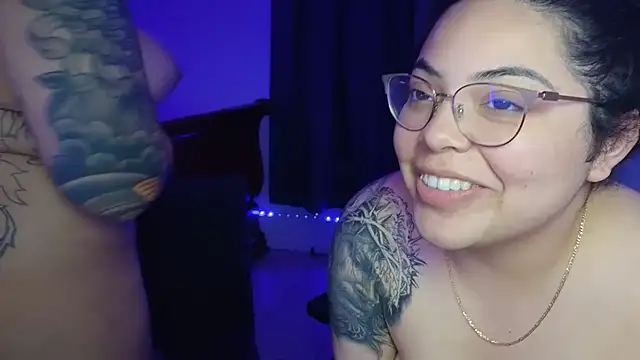 miacanela xo online show from November 5, 2025, 2:00 am