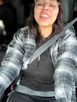 miacanela xo online show from January 5, 2026, 8:12 pm