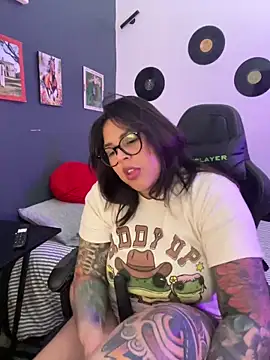 miacanela xo online show from March 11, 2026, 3:45 am