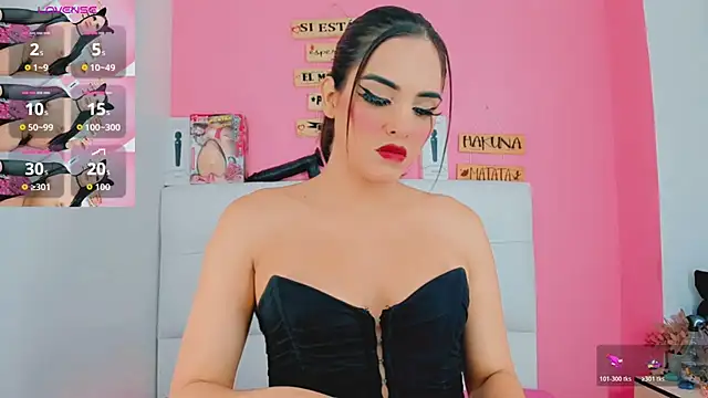 Snapshot of valentina_princess_ chatting on June 30, 2026, 2:23 am valentina princess online show from June 30, 2026, 2:23 am