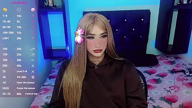 Snapshot of kinverly_sexyx chatting on June 10, 2026, 4:45 am kinverly sexyx online show from June 10, 2026, 4:45 am