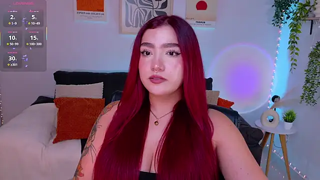Snapshot of ViolettCastel chatting on June 23, 2026, 12:08 am ViolettCastel online show from June 23, 2026, 12:08 am