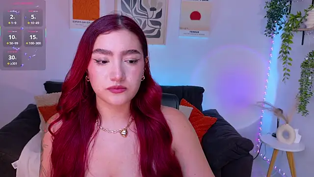 Snapshot of ViolettCastel chatting on July 11, 2026, 11:50 pm ViolettCastel online show from July 11, 2026, 11:50 pm
