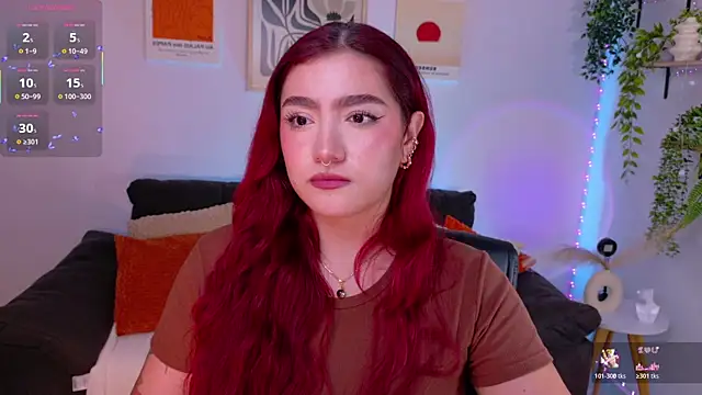 Snapshot of ViolettCastel chatting on July 28, 2026, 12:18 am ViolettCastel online show from July 28, 2026, 12:18 am