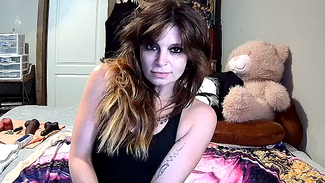 Snapshot of ZeelaXoXo chatting on February 22, 2026, 4:24 am ZeelaXoXo online show from February 22, 2026, 4:24 am