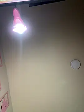 Snapshot of Kimmymadison- chatting on November 21, 2025, 7:07 am Kimmymadison- online show from November 21, 2025, 7:07 am