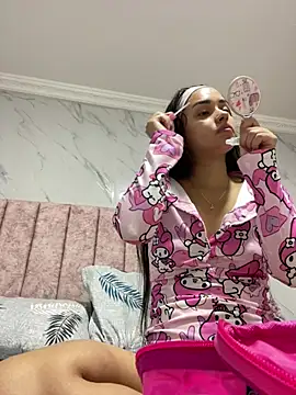Snapshot of Kimmymadison- chatting on July 30, 2026, 8:52 pm Kimmymadison- online show from July 30, 2026, 8:52 pm