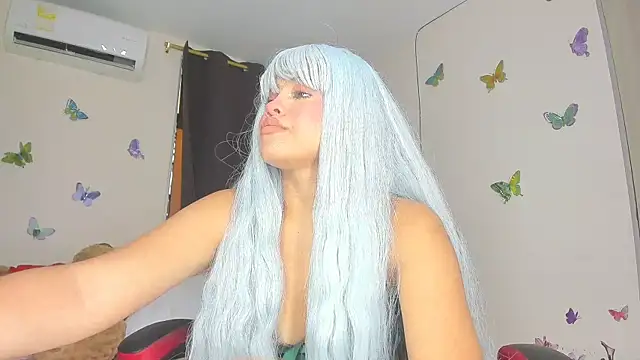 sofiacastillo01 online show from November 7, 2025, 1:55 pm