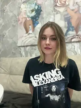 Snapshot of LoveGameSexx chatting on March 20, 2025, 8:19 pm LoveGameSexx online show from March 20, 2025, 8:19 pm