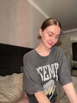 LoveGameSexx online show from March 15, 2026, 9:04 am