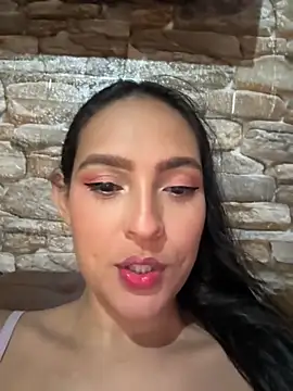 Snapshot of twohornys chatting on October 29, 2025, 10:22 pm twohornys online show from October 29, 2025, 10:22 pm