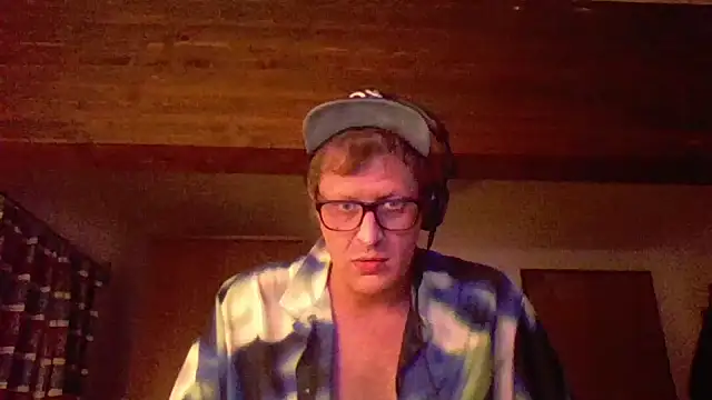 Bigthroaterboy online show from December 25, 2024, 6:41 pm