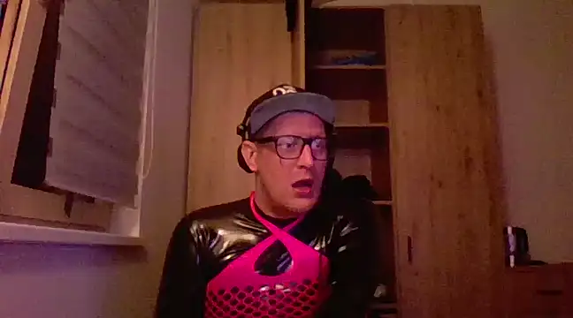 Bigthroaterboy online show from February 20, 2025, 12:08 am