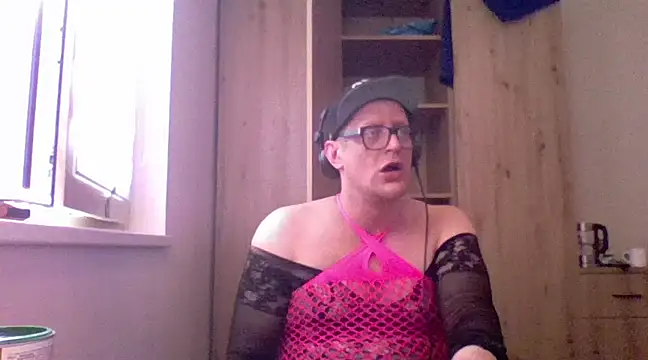 Bigthroaterboy online show from March 1, 2025, 8:13 am