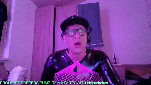 Bigthroaterboy online show from October 5, 2025, 10:18 pm